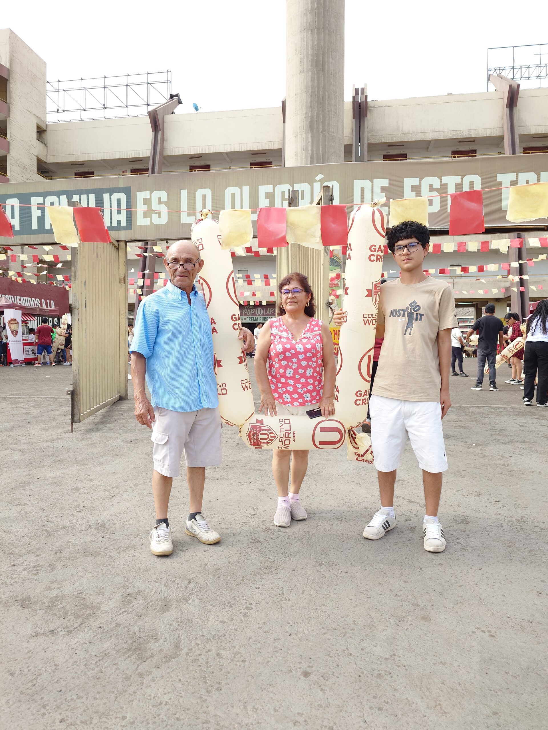 Activación con pirulines en tribunas